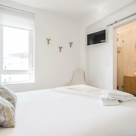 Bed & Breakfast Airport